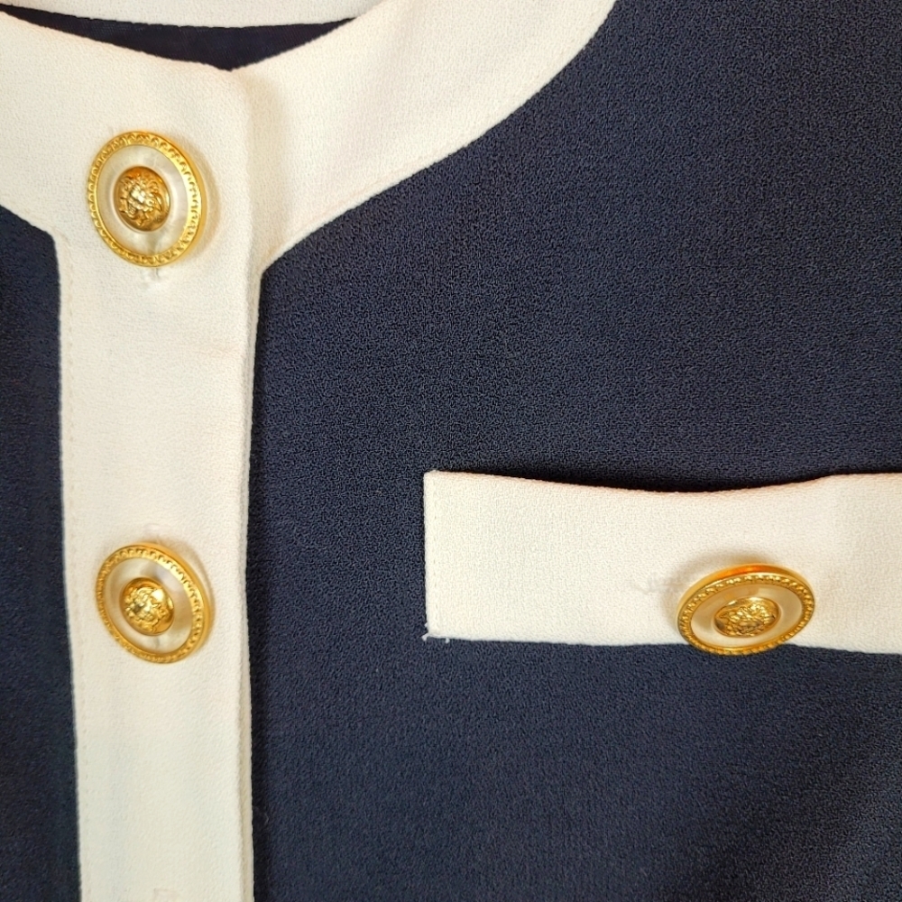 Sante Fe vintage cropped black lady jacket with white trim gold buttons fancy 6 - Picture 5 of 12